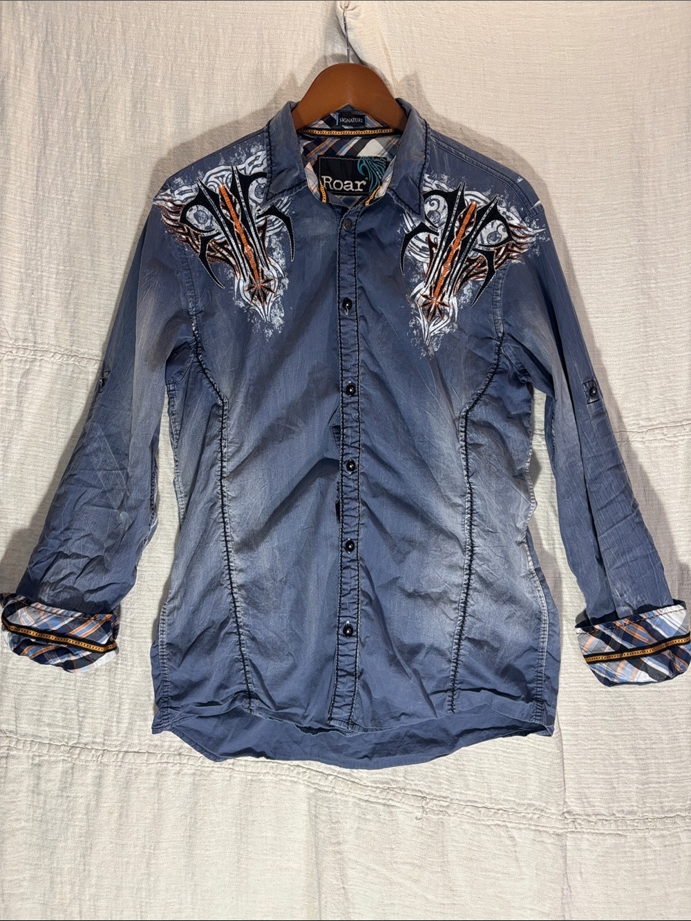 Roar Signature Edition Embroidered Button Up Shirt L EUC Buckle Y2K 98% Cotton